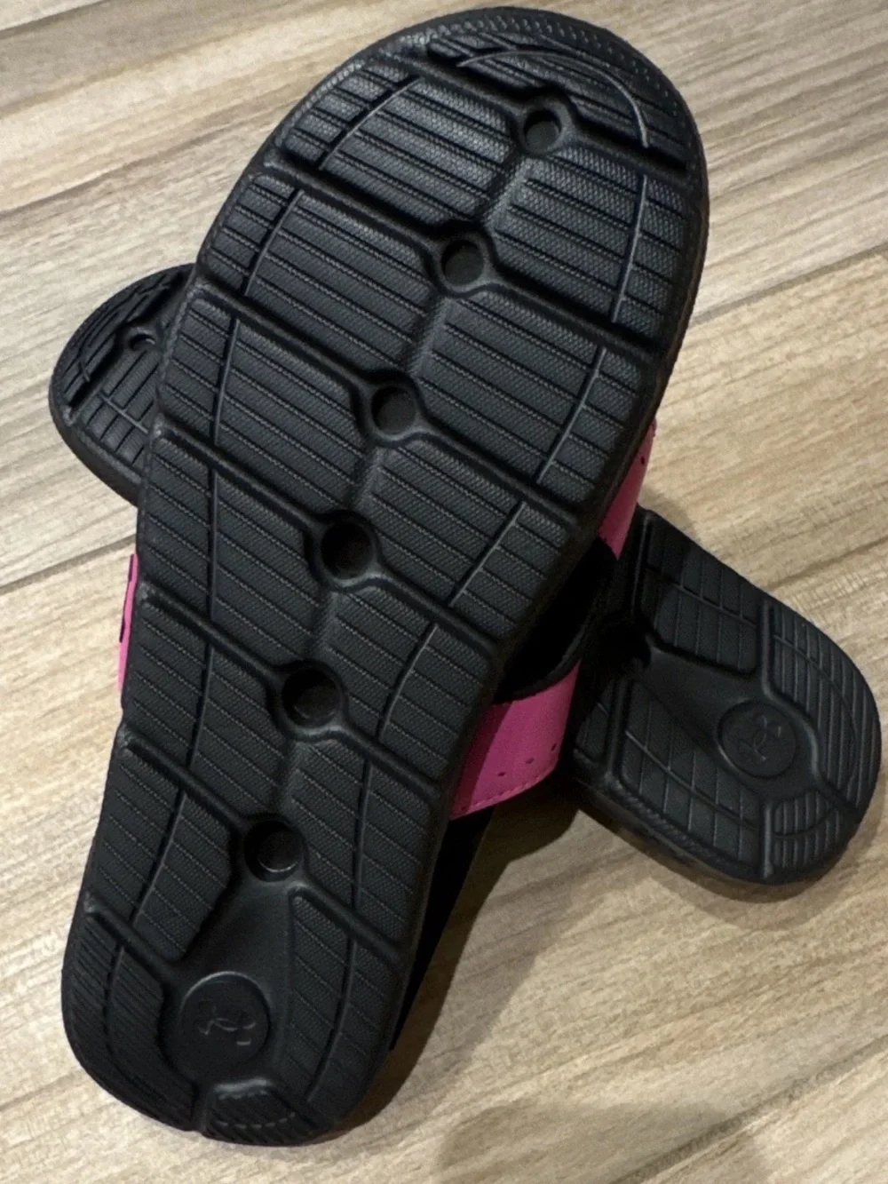 Under Armour youth slide